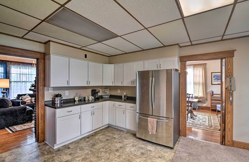 Somerset Casa | Somerset Home w/ Yard 5 Mi to Historical Center