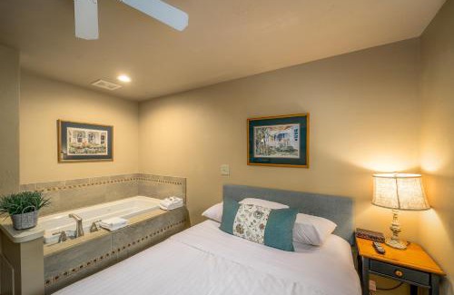 Ephraim Hotel | Somerset Inn & Suites