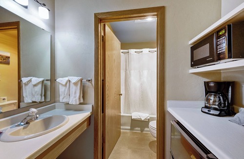 Ephraim Hotel | Somerset Inn & Suites