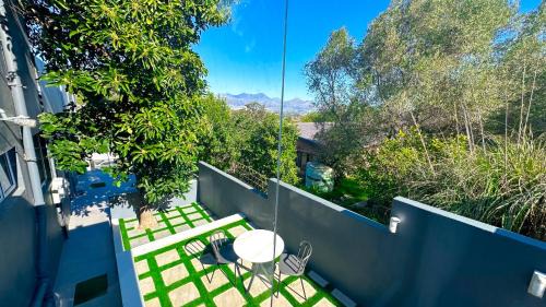 Heldervue Apartamento | Somerset-West PRIME SPOT- Solar Powered!