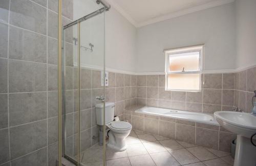Somerset West Casa | Somerset Wineland Apartments & Wellness