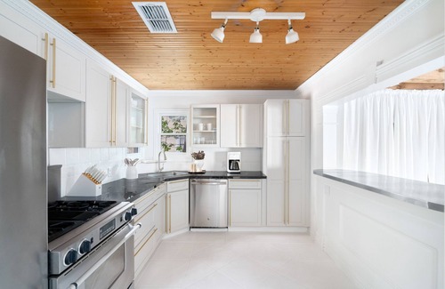 Northeast Dallas Casa | Somerville Cottage