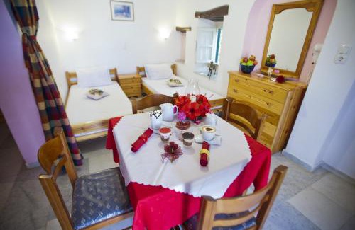 Agia Anna Apartamento | Something Else