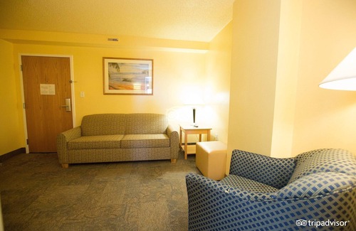 Northeast Virginia Beach Complejo | Something in the Water Rental