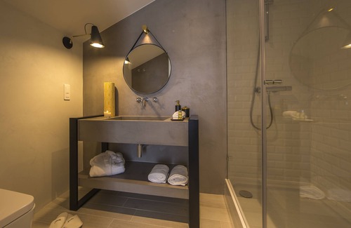 Estoril Casa | Somewhere Estoril Guesthouse