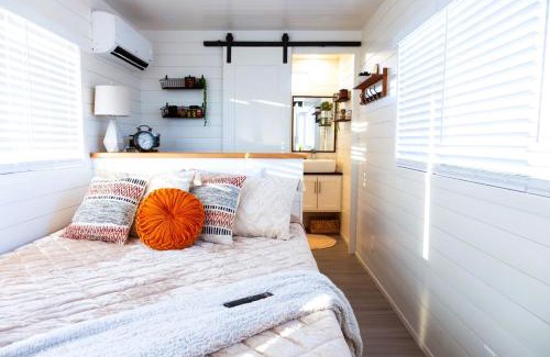 Alpine Casa | Somewhere in Texas Container Home