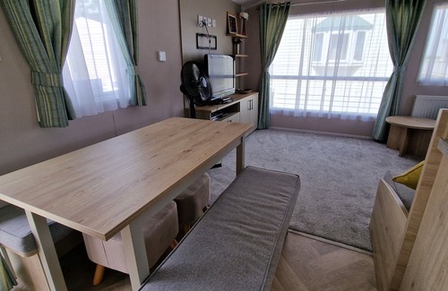 Icklesham Casa | Somewhere to Escape - Oasis (D/F)