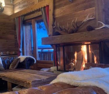 Megeve Chalet De Esquí | SOMPTUEUX CHALET BARON MEGEVE VUE.Jaccuzi.4 mn a pied au centre