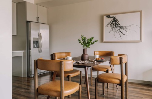 Jefferson Park Apartamento | Sonder at Skyline | Accessible One-Bedroom Apartment
