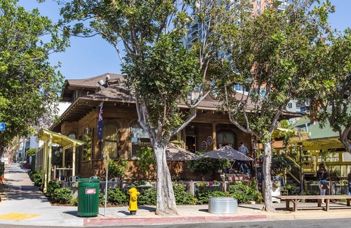 Little Italy Apartamento | Sonder at The Continental