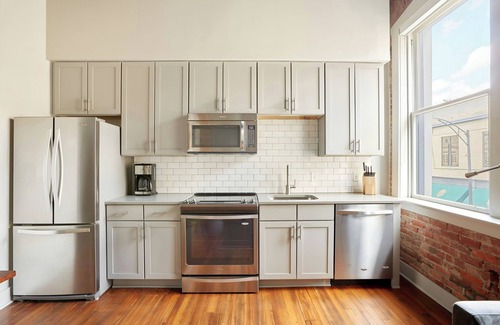 Historic District - North Apartamento | Sonder by Marriott Bonvoy The Drayton Apartments Historic District