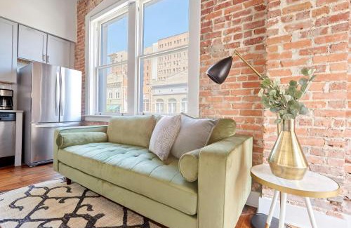 Historic District - North Apartamento | Sonder by Marriott Bonvoy The Drayton Apartments Historic District