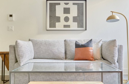 Navy Yard Apartamento | Sonder Callisto | Two-Bedroom Apartment w/ Balcony