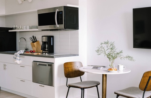 Hunters Point Apartamento | Sonder Court Square | Queen Studio Apartment