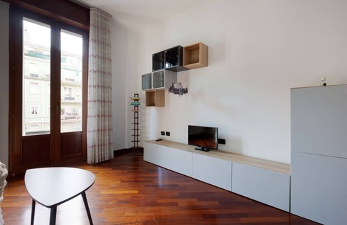 Gioia Apartamento | Sondrio M3 - Spacious apartment with balcony!