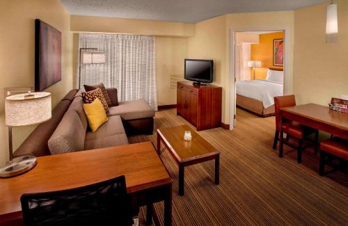 Bethlehem Hotel | Sonesta ES Suites Allentown Bethlehem Airport