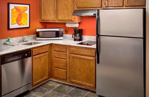 Bethlehem Hotel | Sonesta ES Suites Allentown Bethlehem Airport