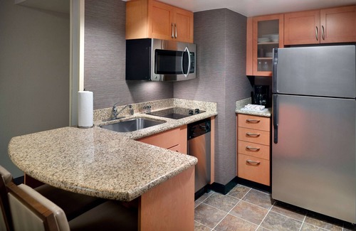 Alpharetta Hotel | Sonesta ES Suites Atlanta Alpharetta Windward