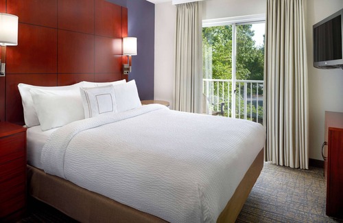 Alpharetta Hotel | Sonesta ES Suites Atlanta Alpharetta Windward