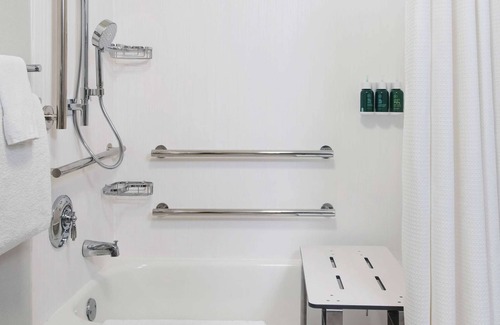 Barracks Road Hotel | Sonesta ES Suites Charlottesville University