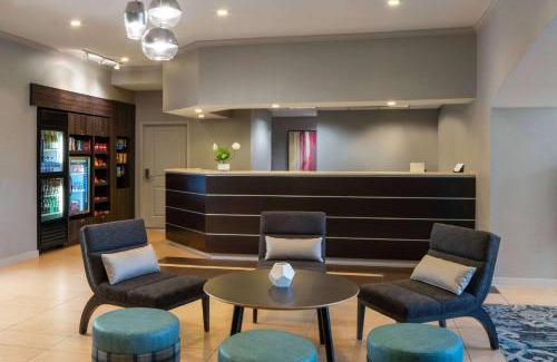 Fairfax Hotel | Sonesta ES Suites Fairfax Fair Lakes