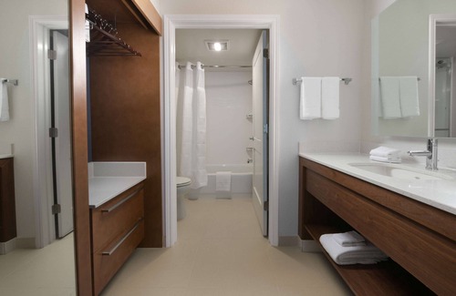 Fossil Creek Hotel | Sonesta ES Suites Fort Worth Fossil Creek