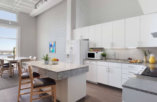 Central Business District Hotel | Sonesta ES Suites New Orleans Downtown