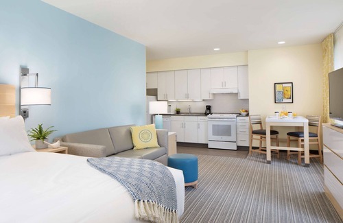 Central Business District Hotel | Sonesta ES Suites New Orleans Downtown