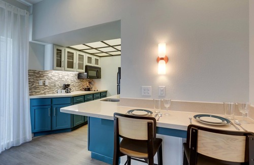 San Jose Hotel | Sonesta ES Suites San Jose Airport