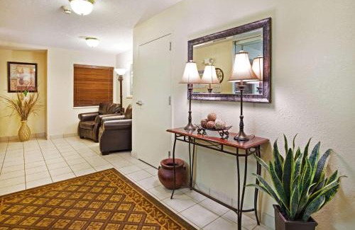 Ashley Oaks Hotel | Sonesta Simply Suites Knoxville