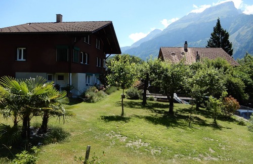 Brienz Apartamento | Sonnenblick 4 - beautiful garden apartment near Lake Brienz