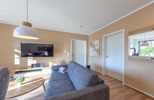 Krakow am See Apartamento | Sonnengruß - Stilvolles Apartment mit Balkon, Kamin & Wellness-Flair am Krakower See