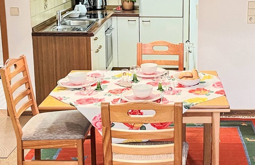 Hoechenschwand Apartamento | Sonnenmatt App. 12 by Interhome