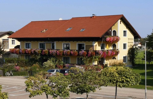 Weyregg am Attersee Apartamento | Sonnennest holiday apartment - Hemetsberger family - Eichennest holiday apartment