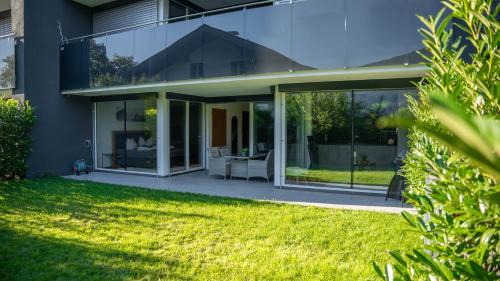 Fritzens Apartamento | Sonnige Gartenwohnung