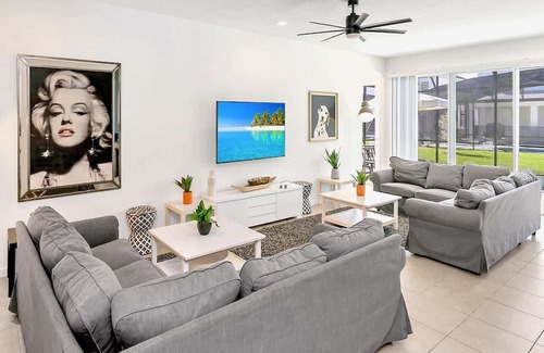 Kissimmee Casa | Sonoma Resort Home with private Pool & Games Room!