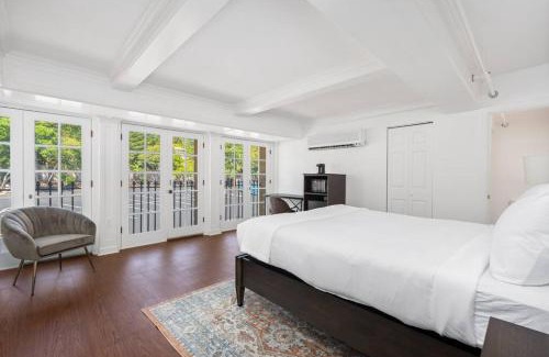 Santa Rosa Apartamento | Sonoma Valley Private Suite at Historic Stonehouse!