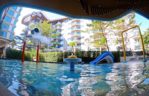 Tha Thaewawong Apartamento | Sonrisa Srirachaที่พักติดทะเล