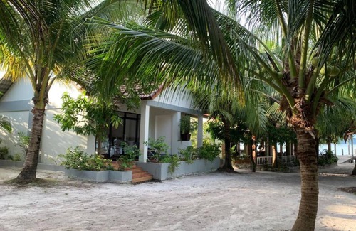 Koh Rong Sanloem Hotel | Soon Noeng Resort