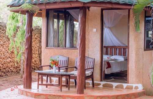 Galu Cabaña | Soothing 1-bedroom cottage in Diani Beach-1