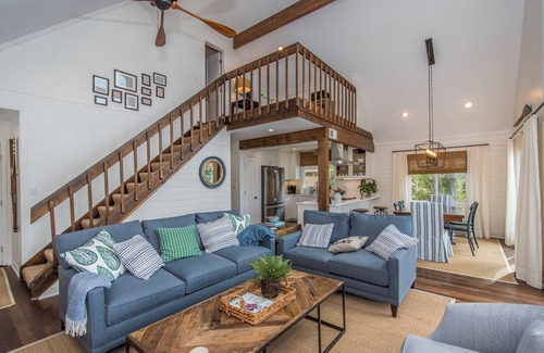 Chapin Casa | Soothing 3-bedroom house on Lake Murray!!
