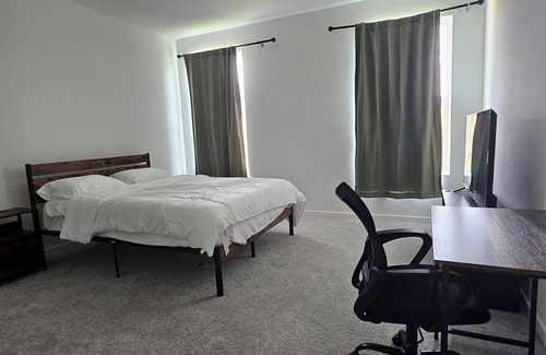 Waller Casa | Soothing brand new house with central AC, security cameras . in charming Waller