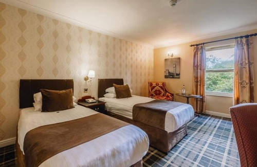 Ipswich Hotel | Soothing Space in Heritage Setting | Garden Views, Pool & Solarium Access