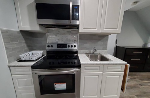 Pelham Gardens Apartamento | Soothing Studio in The Bronx for a relaxing getaway