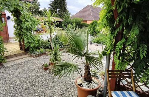 Dolni Brezany Casa | Sophia Cozy Self Catering Apartment