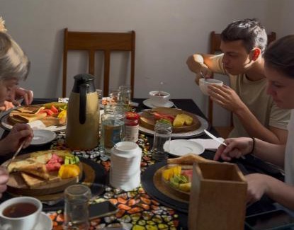 Moshi Casa | Sophie Homestay
