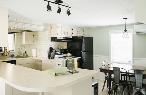 Hummelstown Apartamento | Sophie's on Main- Encanto histórico, comodidad actualizada. 3 millas al parque Hershey