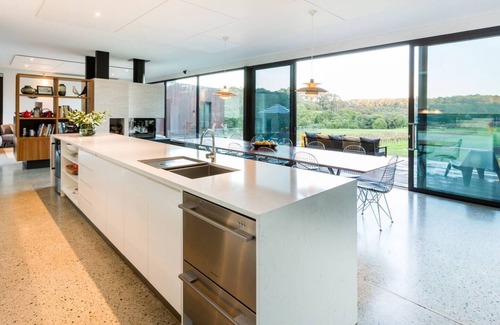 Yallingup Casa | Sophies Vineyard Sprawling Scenery with Pool