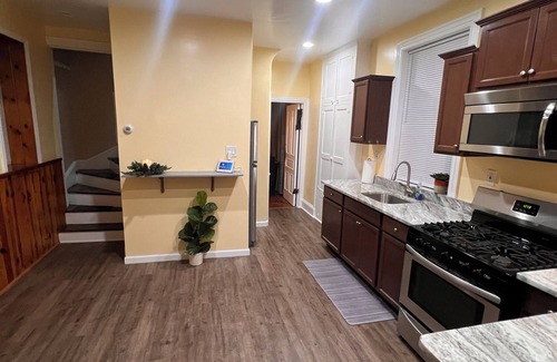 Bethlehem Casa | Sophisticated and spacious 7BR home— perfect for families, crews, professionals
