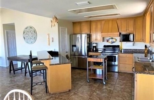 Port Mansfield Casa | Sophisticated, Beautiful Home! 3 BDRM/2 BATH. Private Fishing Pier.